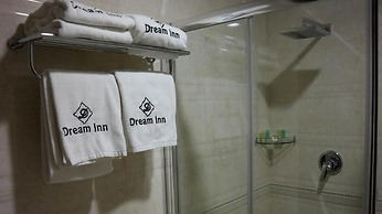 Dream Inn Hotel and Suites