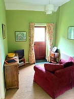 Cwm Irfon Lodge Cottages