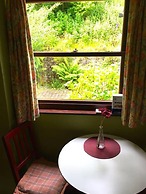 Cwm Irfon Lodge Cottages