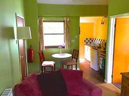 Cwm Irfon Lodge Cottages