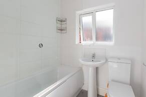 Townhouse @ 27 Electricity St Crewe