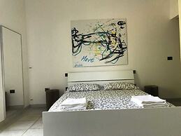 Dependance tra gli ulivi