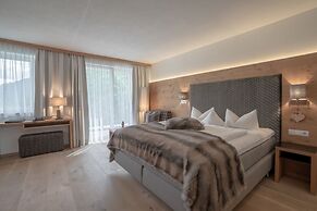 Post Hotel