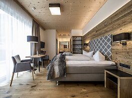 Post Hotel