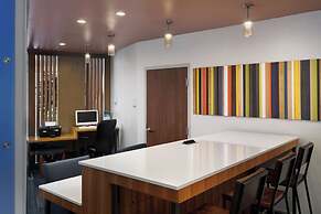 Holiday Inn Express & Suites Brunswick by IHG