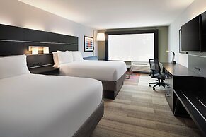 Holiday Inn Express & Suites Brunswick by IHG