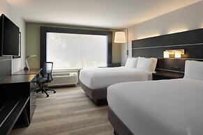 Holiday Inn Express & Suites Brunswick by IHG
