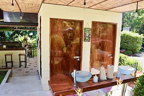 Hotel Playa Espadilla y Gardens