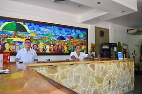 Hotel Playa Espadilla y Gardens