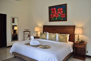 Hotel Playa Espadilla y Gardens