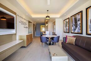 Planet Hollywood Adult Scene Cancun, An Autograph Collection All Inclu