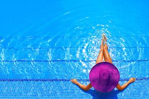 Planet Hollywood Adult Scene Cancun, An Autograph Collection All Inclu