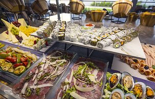 Planet Hollywood Adult Scene Cancun, An Autograph Collection All Inclu