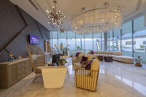 Planet Hollywood Adult Scene Cancun, An Autograph Collection All Inclu