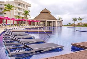 Planet Hollywood Adult Scene Cancun, An Autograph Collection All Inclu