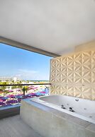 Planet Hollywood Adult Scene Cancun, An Autograph Collection All Inclu