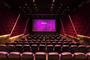 Planet Hollywood Adult Scene Cancun, An Autograph Collection All Inclu