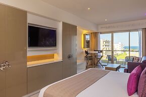 Planet Hollywood Adult Scene Cancun, An Autograph Collection All Inclu