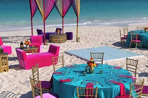 Planet Hollywood Adult Scene Cancun, An Autograph Collection All Inclu