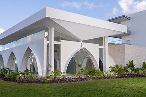 Planet Hollywood Adult Scene Cancun, An Autograph Collection All Inclu