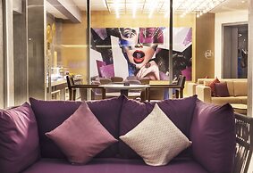 Planet Hollywood Adult Scene Cancun, An Autograph Collection All Inclu