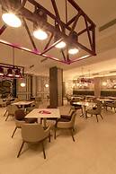 Planet Hollywood Adult Scene Cancun, An Autograph Collection All Inclu