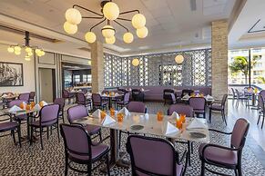 Planet Hollywood Adult Scene Cancun, An Autograph Collection All Inclu