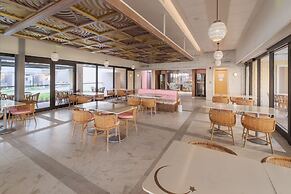 Planet Hollywood Adult Scene Cancun, An Autograph Collection All Inclu