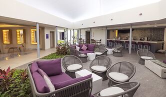 Planet Hollywood Adult Scene Cancun, An Autograph Collection All Inclu