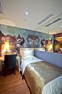 The Royal Pinnacle Hotel