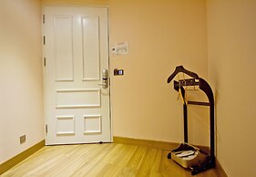 The Royal Pinnacle Hotel