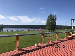 Cariboo Log Guest House