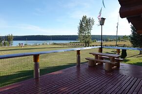 Cariboo Log Guest House