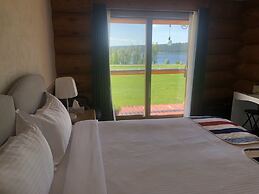 Cariboo Log Guest House