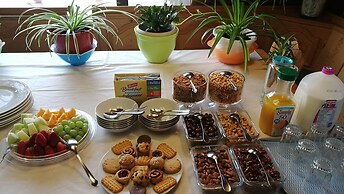 Cariboo Log Guest House