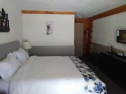 Cariboo Log Guest House