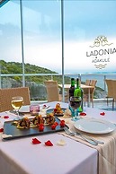 Ladonia Hotels Adakule