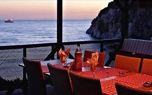 Ladonia Hotels Adakule