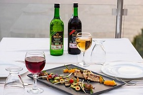 Ladonia Hotels Adakule