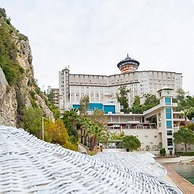 Ladonia Hotels Adakule