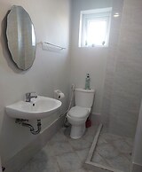 Ania Rooms