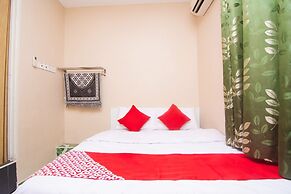 OYO 1224 Hotel Hajah Rohayah