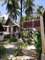 Secret Spot Siargao - Hostel