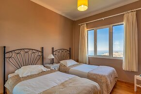 Atlantic Ocean Apartment