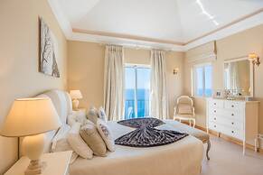 Dream Luxury Apartment  Palheiro Village