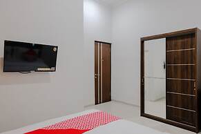 Super OYO 1038 Embun Pagi Syariah Residence