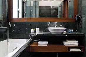 Athenaeum Eridanus Luxury Hotel