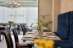 Athenaeum Eridanus Luxury Hotel