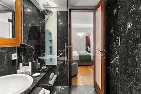 Athenaeum Eridanus Luxury Hotel