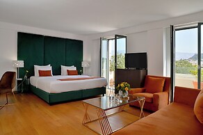 Athenaeum Eridanus Luxury Hotel